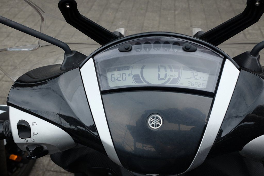 Yamaha Scooters: Yamaha HW125 Xenter – D'occasion à Sargans par pirelli146 6