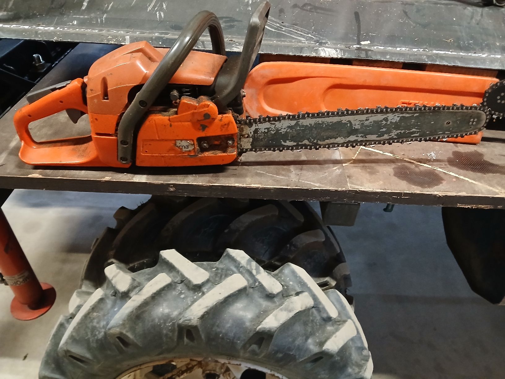 Husqvarna Sägen: Husqvarna 345 – Gebraucht aus Grindelwald von nic_pry5 1