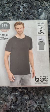 2×Schwarze Herren T-Shirt, Grösse M (48/50), Neu