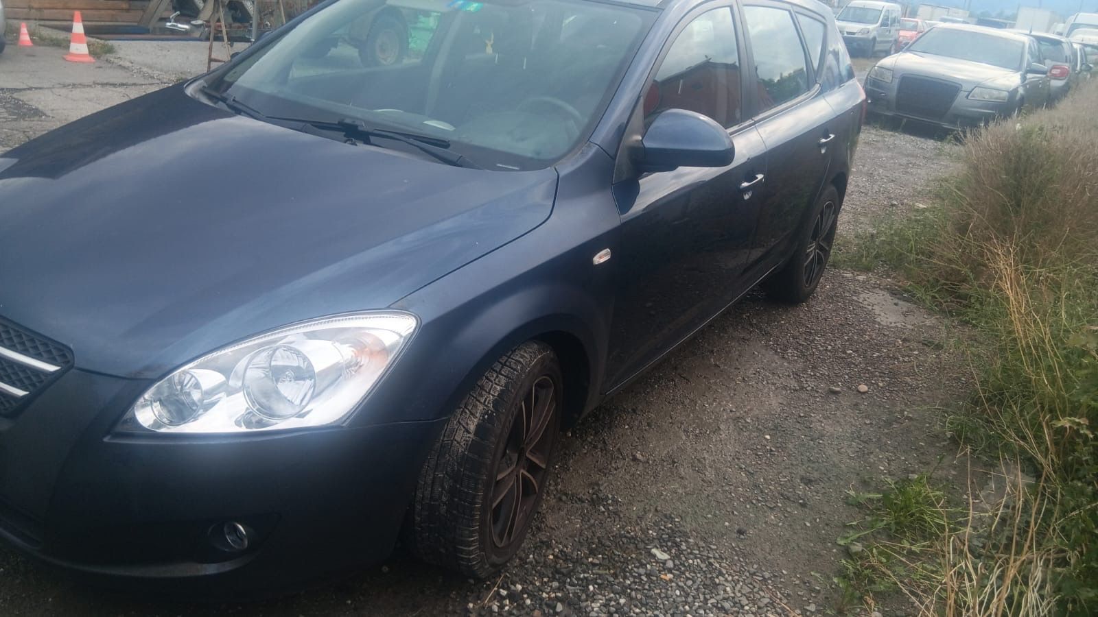 Kia Autos: KIA Cee'd 2.0 SW Automat – D'occasion à Rebstein par TonyRasta-Autohandel 2