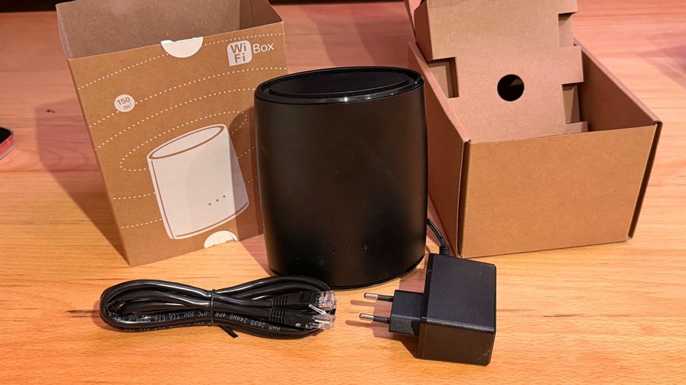 WiFi Box W6 black Range Extender Repeater by Salt (Neu und ...