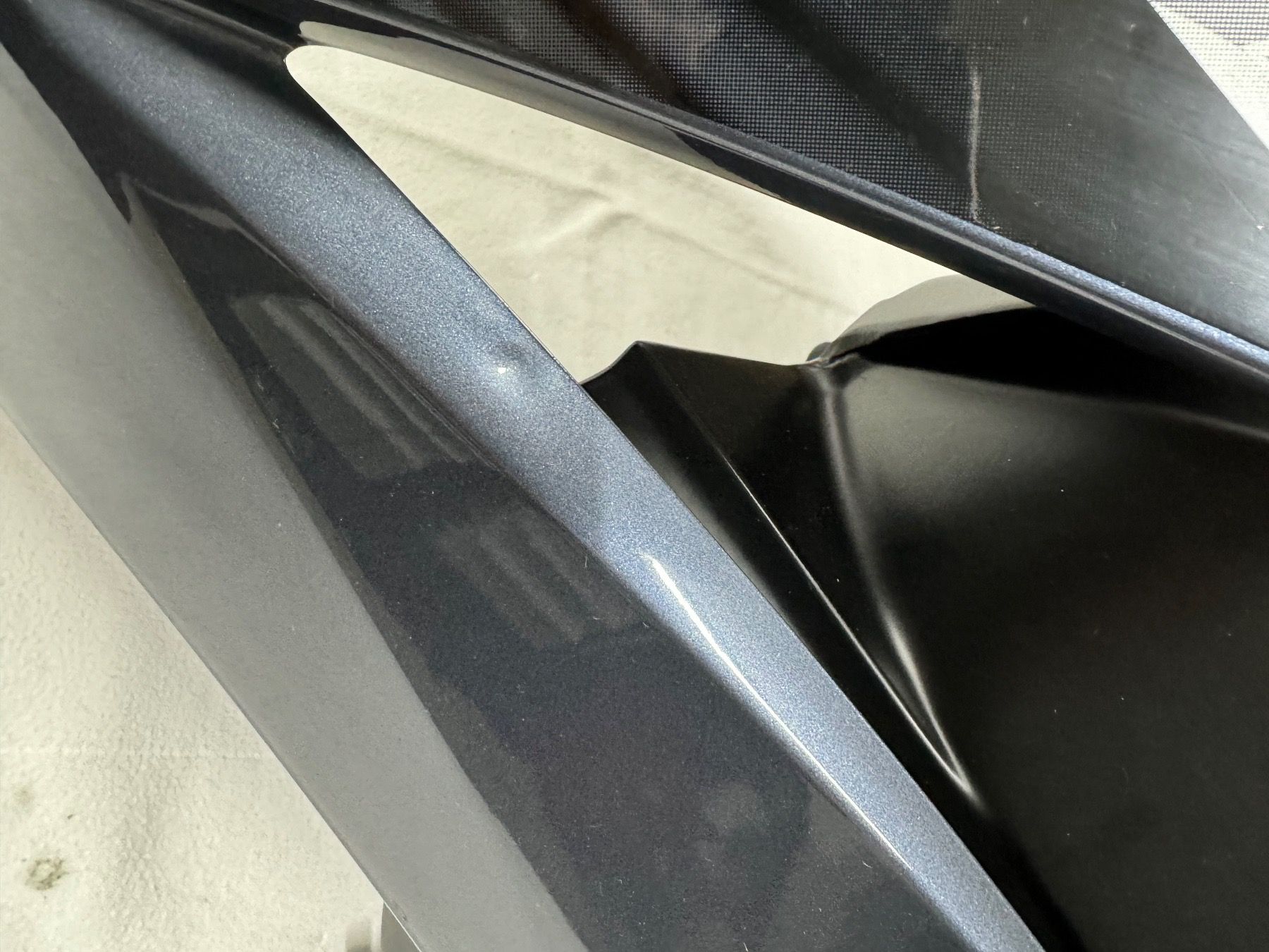 Accessori per altri veicoli: KTM LC4 Benzintank mit Seitenspolier – Usato da Widnau venduto da Staedler2 3