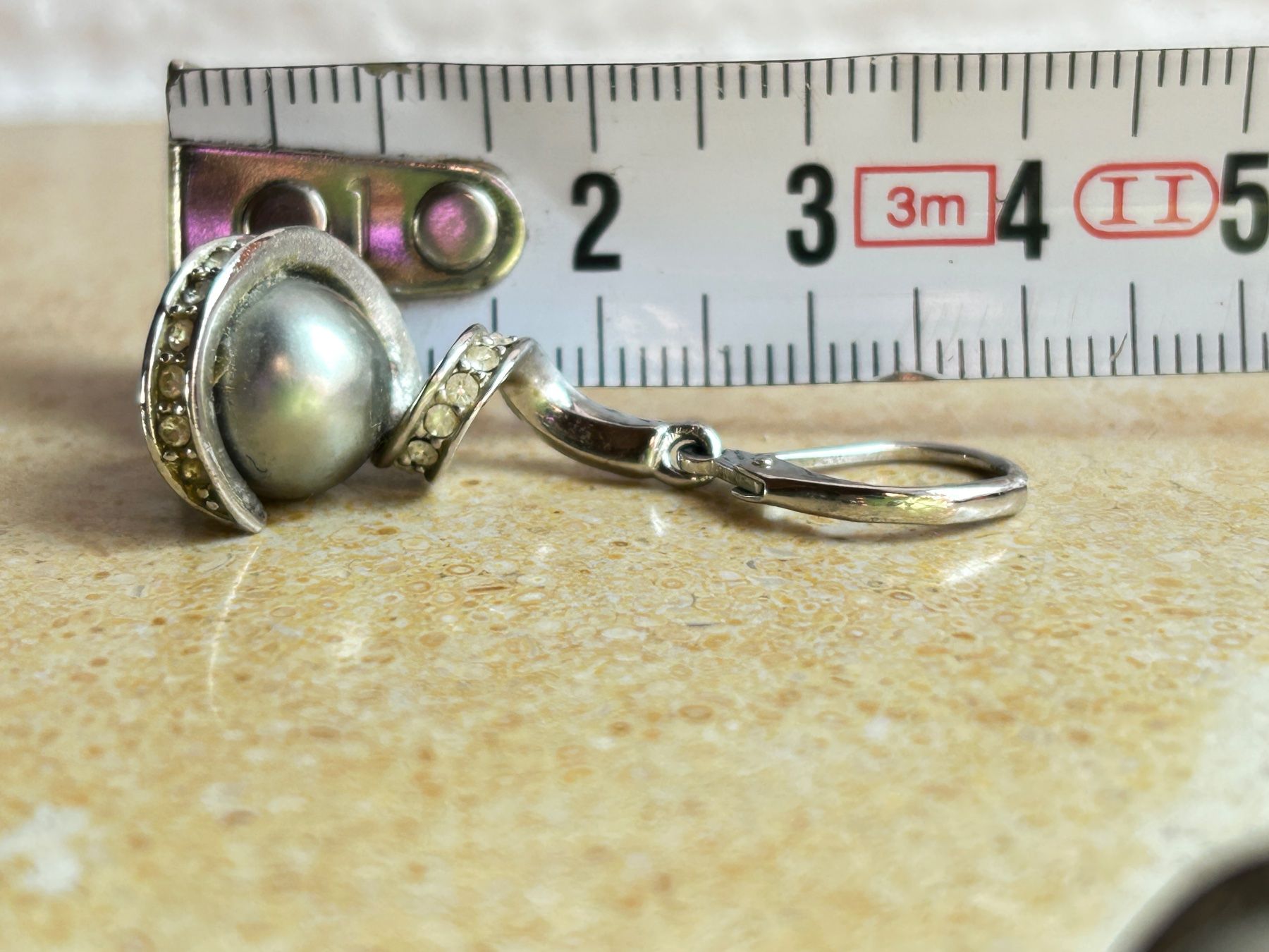 Orecchini pendenti & Orecchini a lobo: Elegante Ohrhänger mit Perle grau – Usato da Dittingen venduto da Bellevista 6