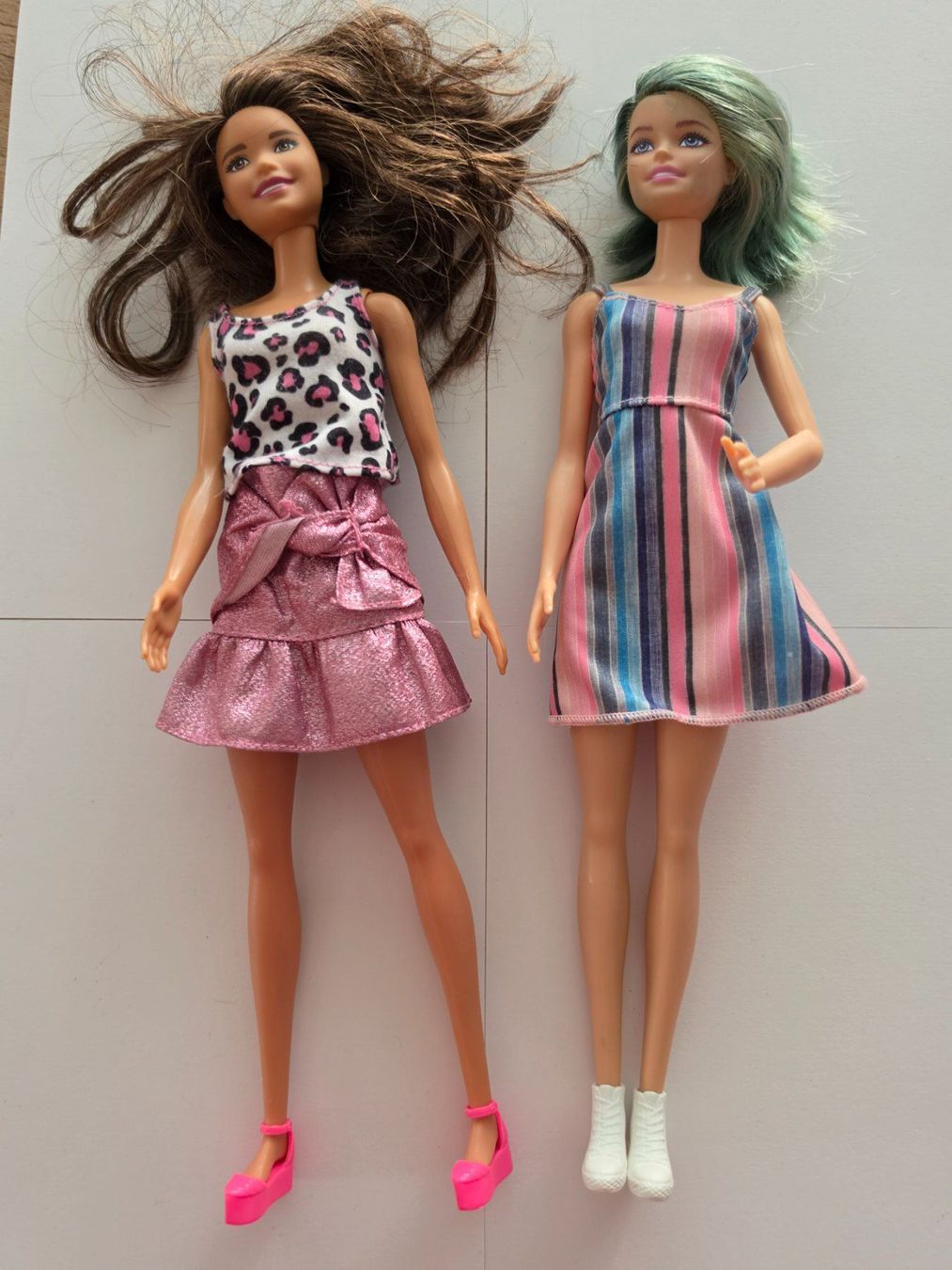 Spielzeuge: Barbie 2 Stk. – Gebraucht aus Hildisrieden von Faye11