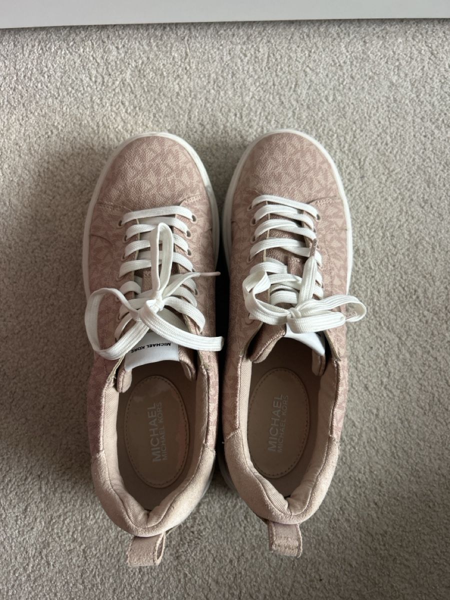 Michael Kors Scarpe da donna: Michael Kors Damen Sneaker, Rosé – Usato da St. Gallen venduto da flaviice 1