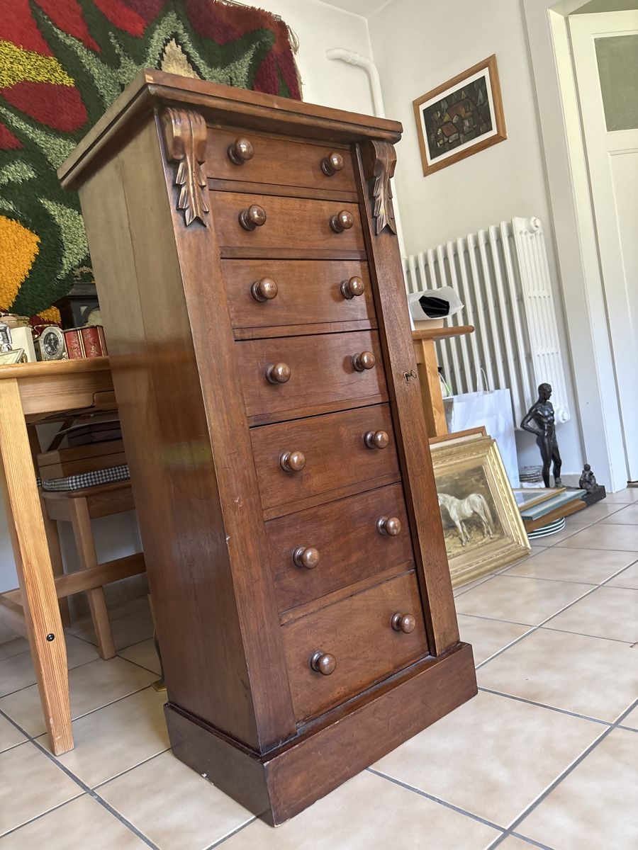 Cassettiere: Layette avec 7 tiroirs. Baroque. – Usato da Buttes venduto da ButtA15 7