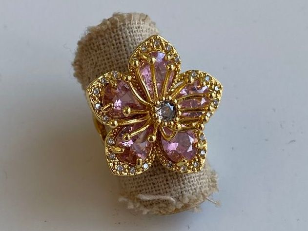 Anelli: 18KGP Große Blume Ring mit Zirconia – Nuovo e nell'imballaggio originale da Givisiez venduto da dor_xb9k 2