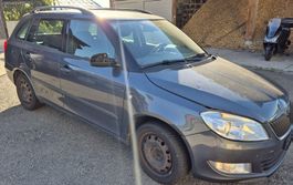 Skoda Fabia Combi 1.6 TDI dunkelgrau defekt 276766 km