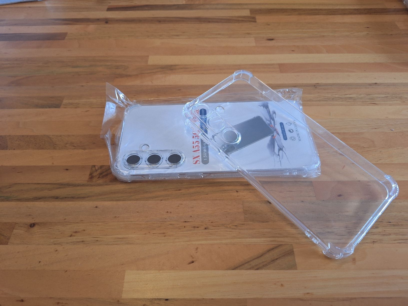 Samsung Cover & Protezioni schermo: Samsung Galaxy A55 5G Silikonhülle transparent – Nuovo e nell'imballaggio originale da Luven venduto da WT_GmbH
