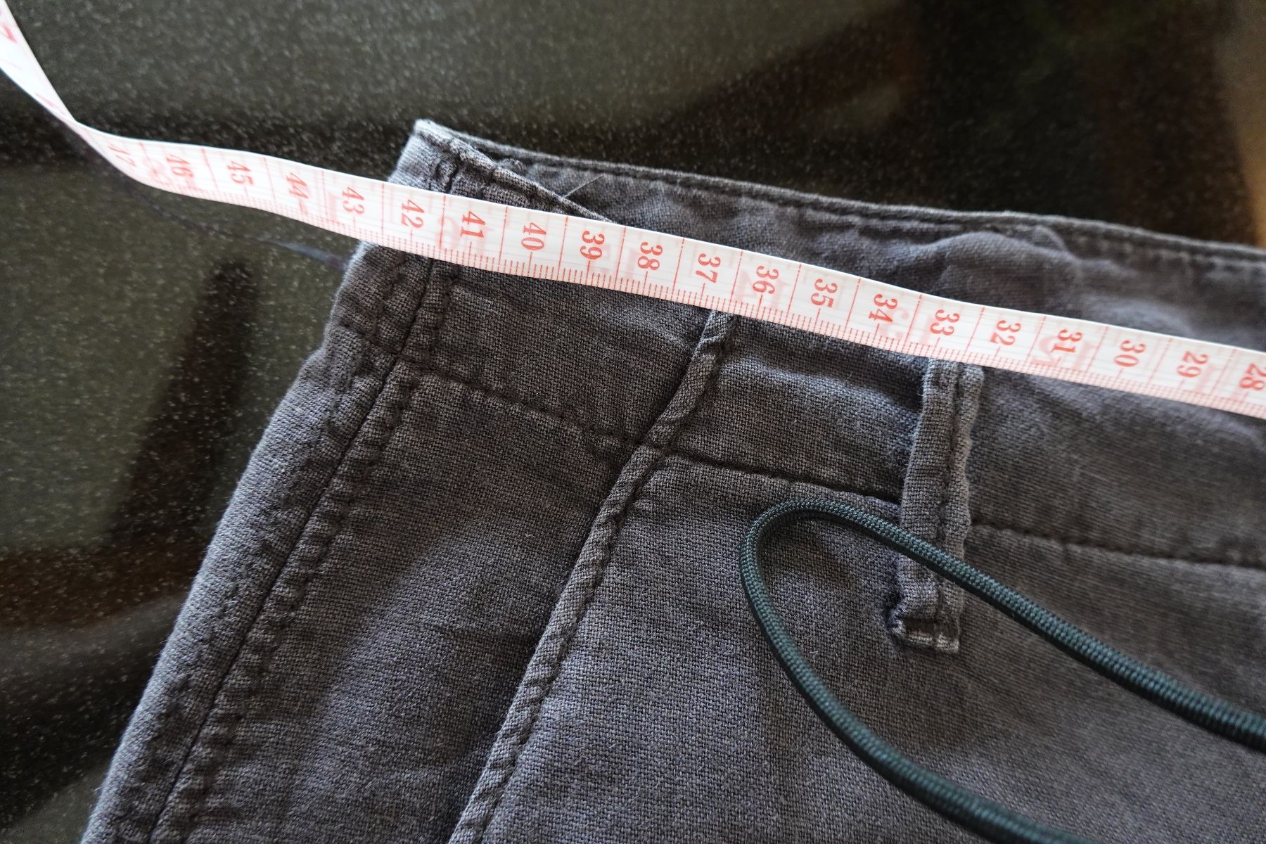 Pantaloni: kurze Hose 38 – Usato da Zürich venduto da yja_c5xh 3
