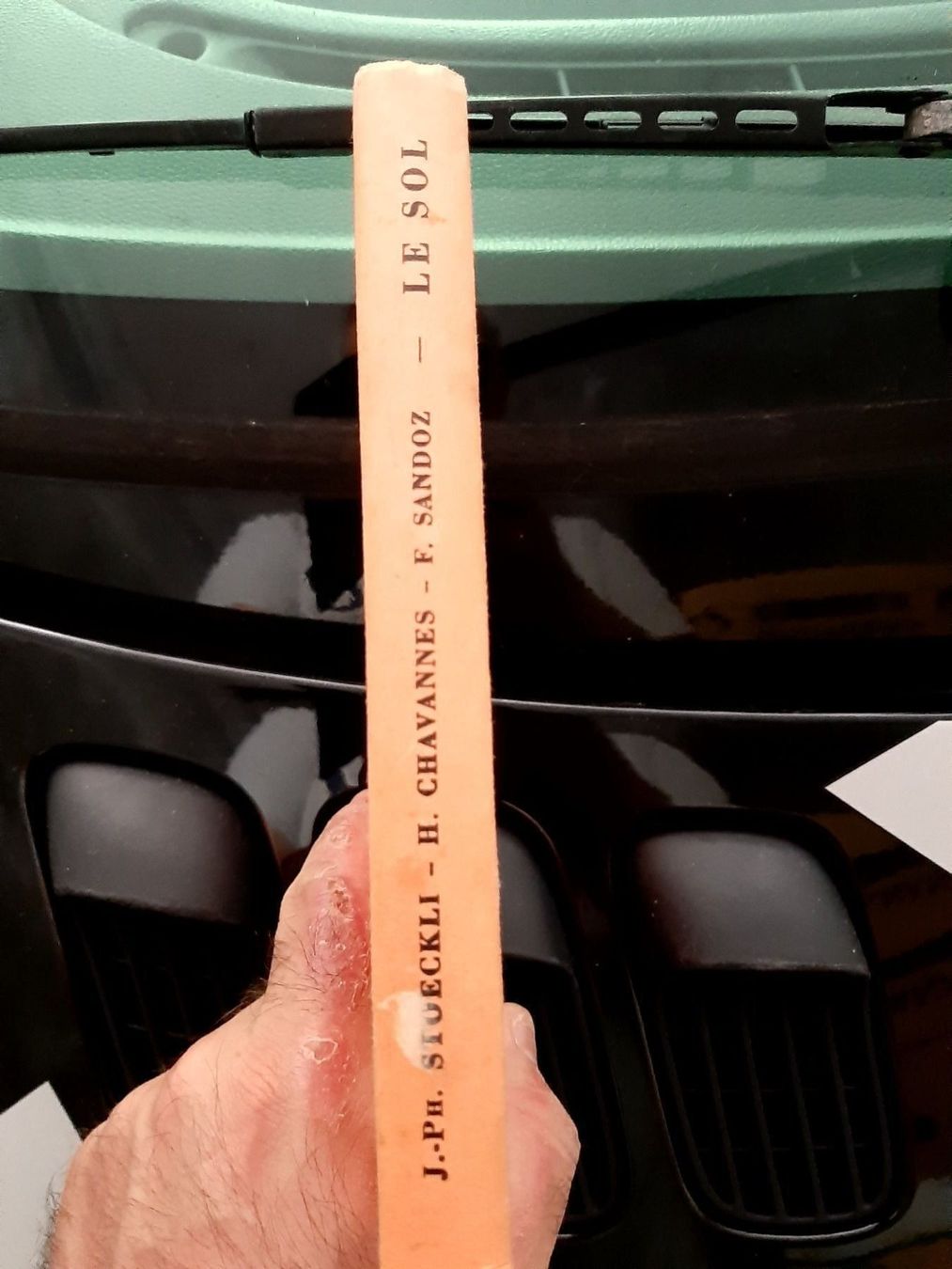 Libri: Livre sur le sol – Usato da Le locle venduto da juliensaran 1