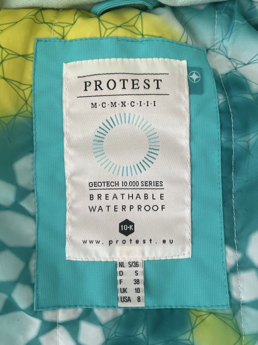 Protest Giacche: Protest Turquoise Ski Jacket. Size S. Great Condition! – Usato da Gümligen venduto da caron__ 2