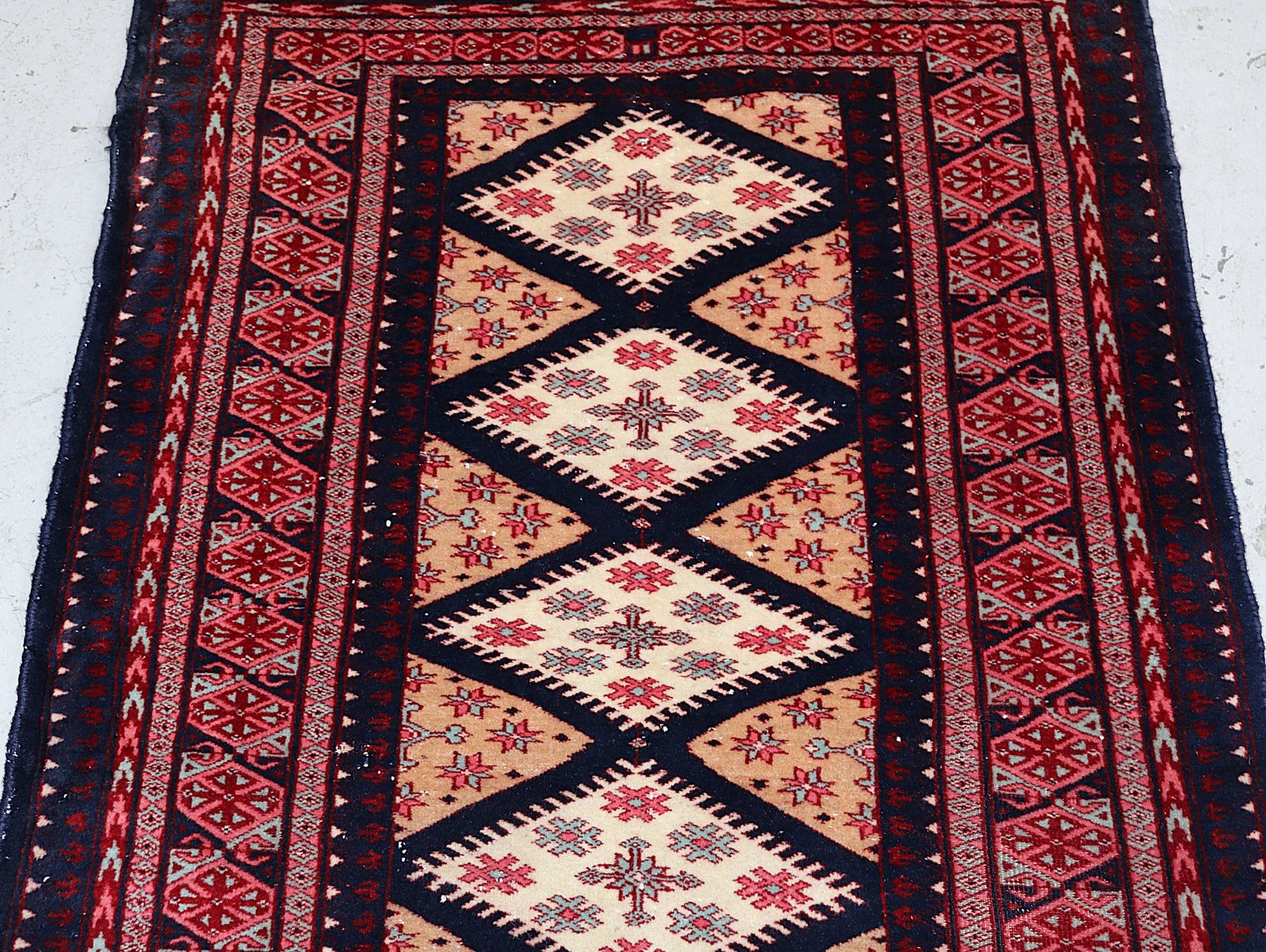Tappeti: Läufer rot beige mit Rautenmuster – Usato da Volketswil venduto da brockipfannenstil 4