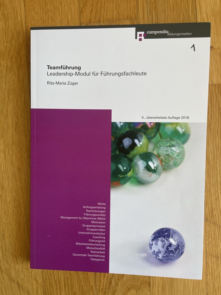 Libri: compendio: Teamführung – Nuovo (secondo la descrizione) da Walenstadt venduto da ste_mp6f