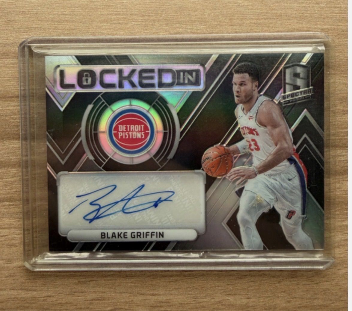 Nba Carte collezionabili: NBA Blake Griffin Spectra Autograph /49 – Usato da Moudon venduto da AndreSR89