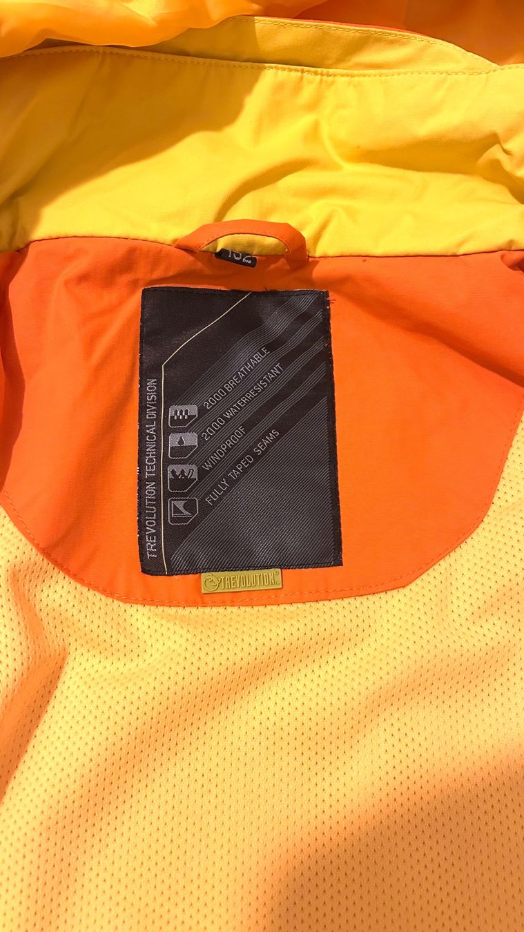 Trevolution Vestes: Trevolution Outdoor Jacket Gr 152 – D'occasion à Egg b. Zürich par egg2665 2