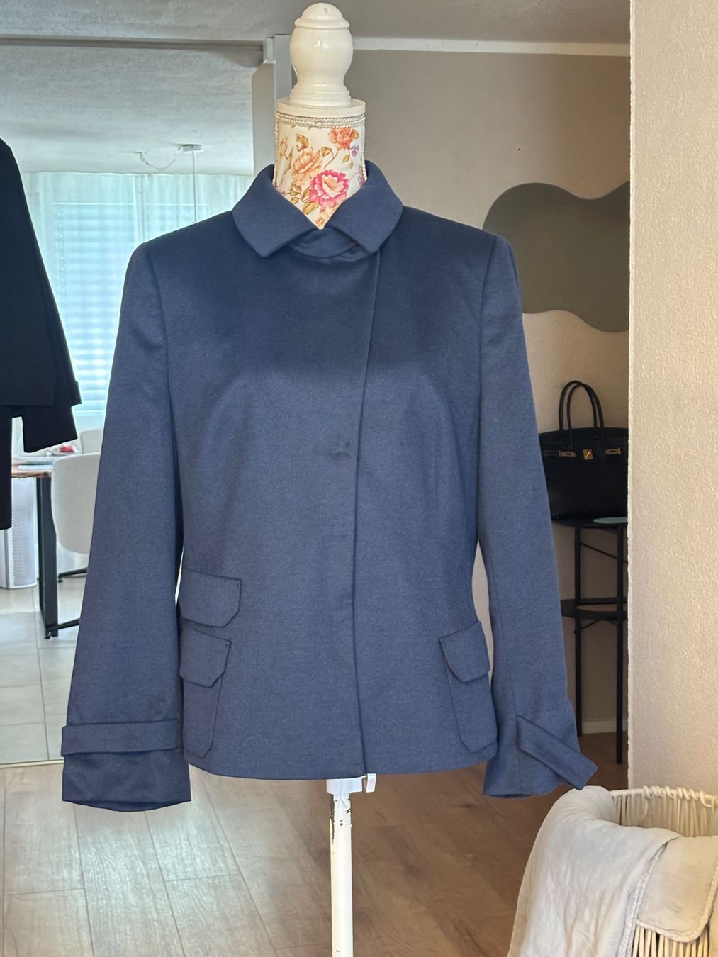 Akris Giacche: Akris Jacke Wolle/Angora – Usato da St. Margrethen SG venduto da dijanaO