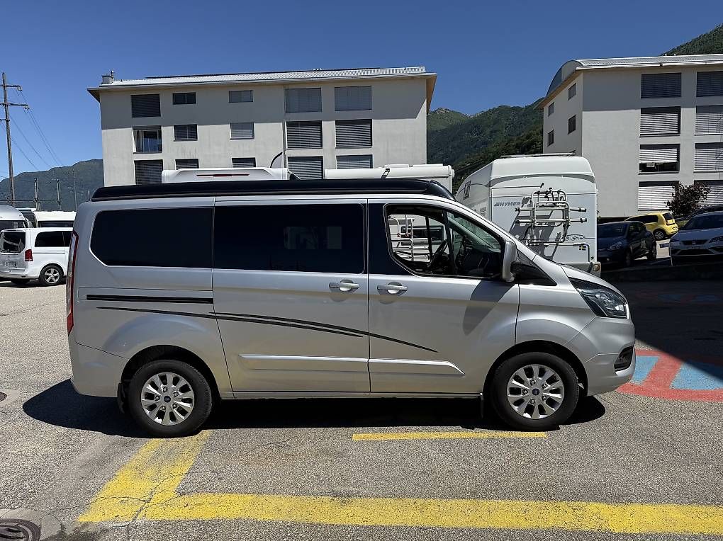 Veicoli commerciali: Ford transit custom font  Vendone X Cape – Usato da S. Antonino venduto da Campertech 2