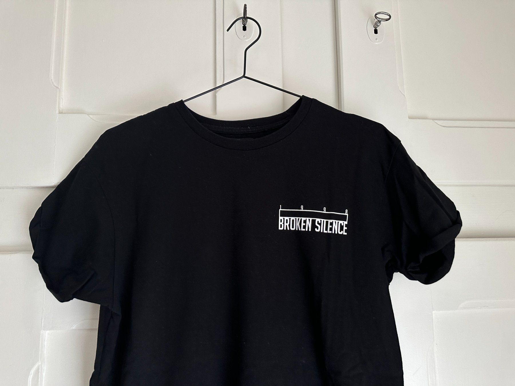 Bershka T-shirt: BERSHKA - T-Shirt schwarz XL – Usato da Zürich venduto da Diazaio 1