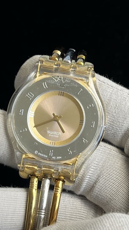 Swatch Montres: Swatch Damenuhr, Gold/Silber, elegantes Design – D'occasion à Grenchen par chththl 4