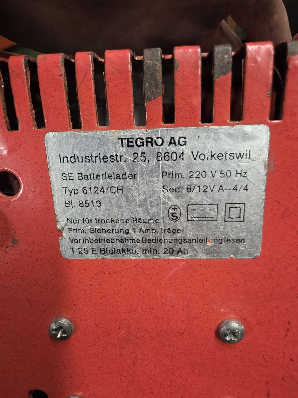 Caricabatterie: Absaar Batterieladegerät 6/12V  Batterielader – Usato da Brittern venduto da aeb_6mw6 1