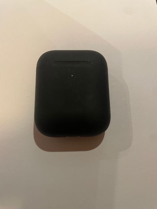 Apple Cuffie: earbuds schwarz mit case (nur 1 Kopfhörer) – Usato da Bergdietikon venduto da antovale 1