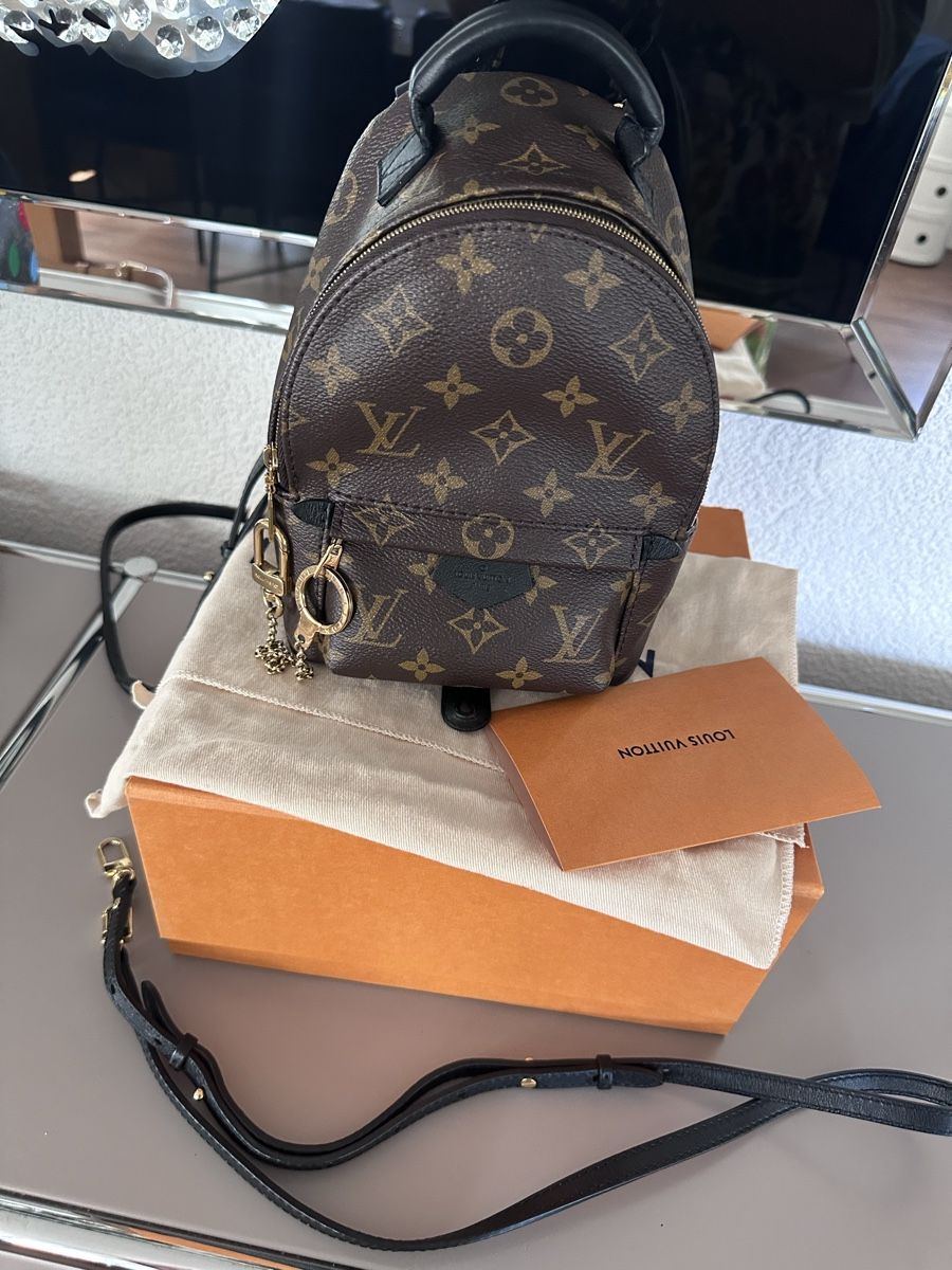 Louis Vuitton Taschen: Louis Vuitton Palm Springs mini – Gebraucht aus Gossau SG von marotta01