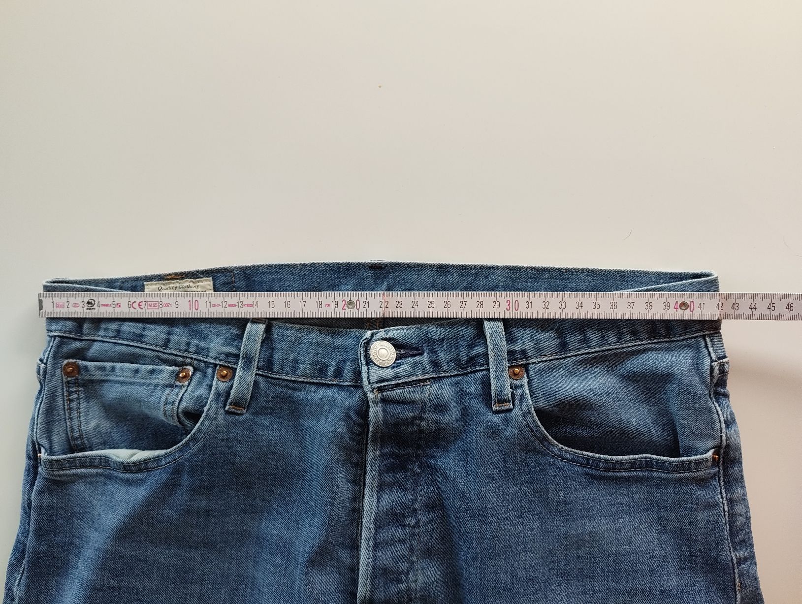 Levi's Jeans: Jeans Levi's 501  - W33 L30 – Usato da Sion venduto da Mizzaa 5