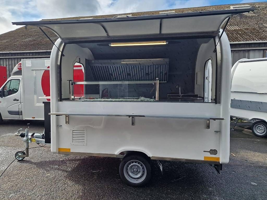 Anhänger: FOOD TRUCK NEUF – Gebraucht aus Gland von Helvetruck