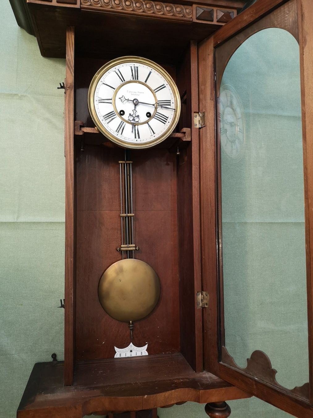 Stand- & Wanduhren: Belle pendule de Neuchâtel, fabrique Mipsa – Gebraucht aus Nidau von Pie 2