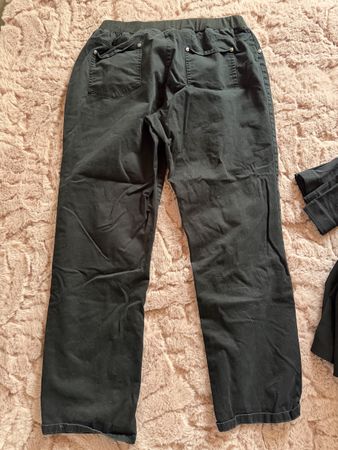Schwarze Cordhose von BPC, Grösse 48, Top Zustand!