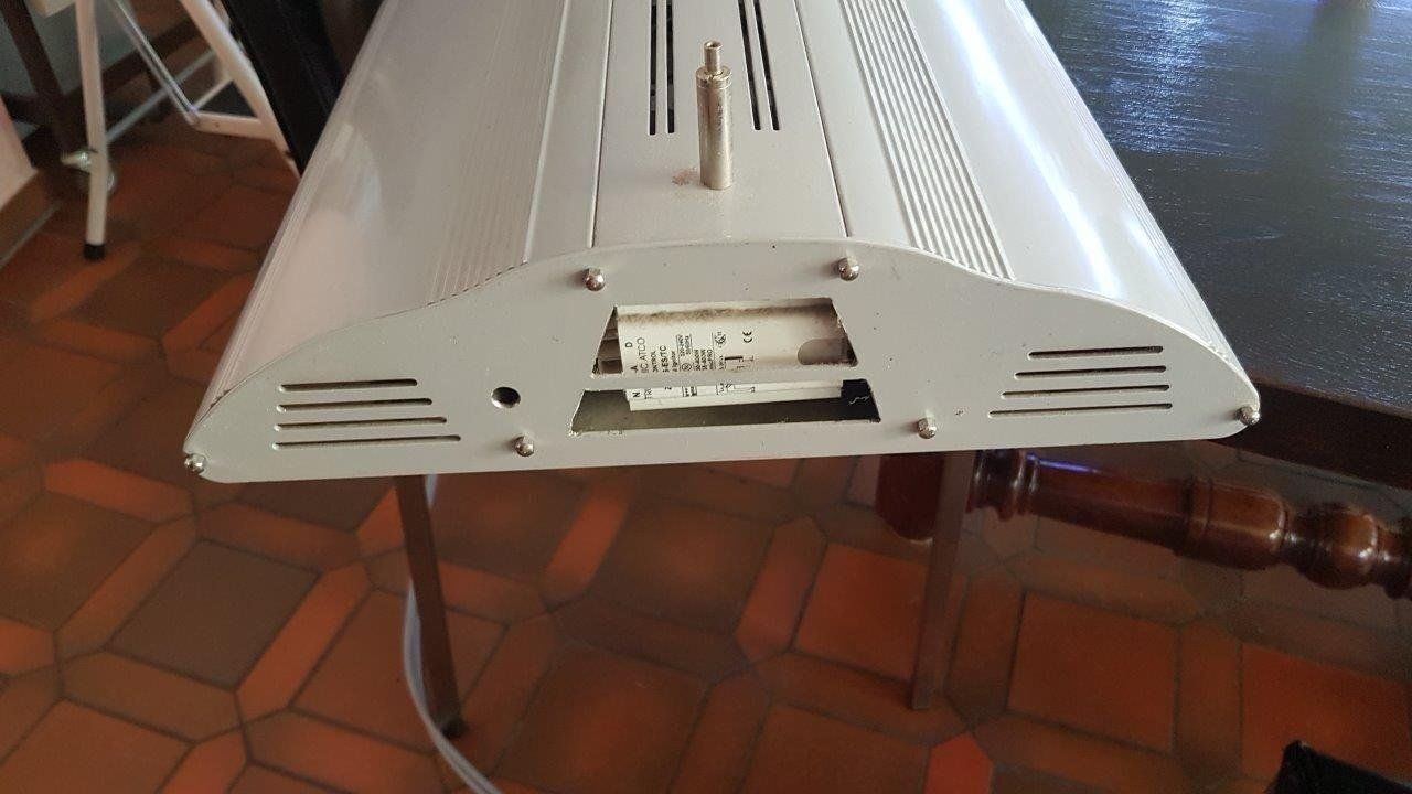 Lampade: Aquarium Lampe Riga Aqua Connect – Usato da Ennetmoos venduto da Eddieinoz 2