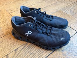 On Cloud X Herren Schuhe Schwarz Grösse 43