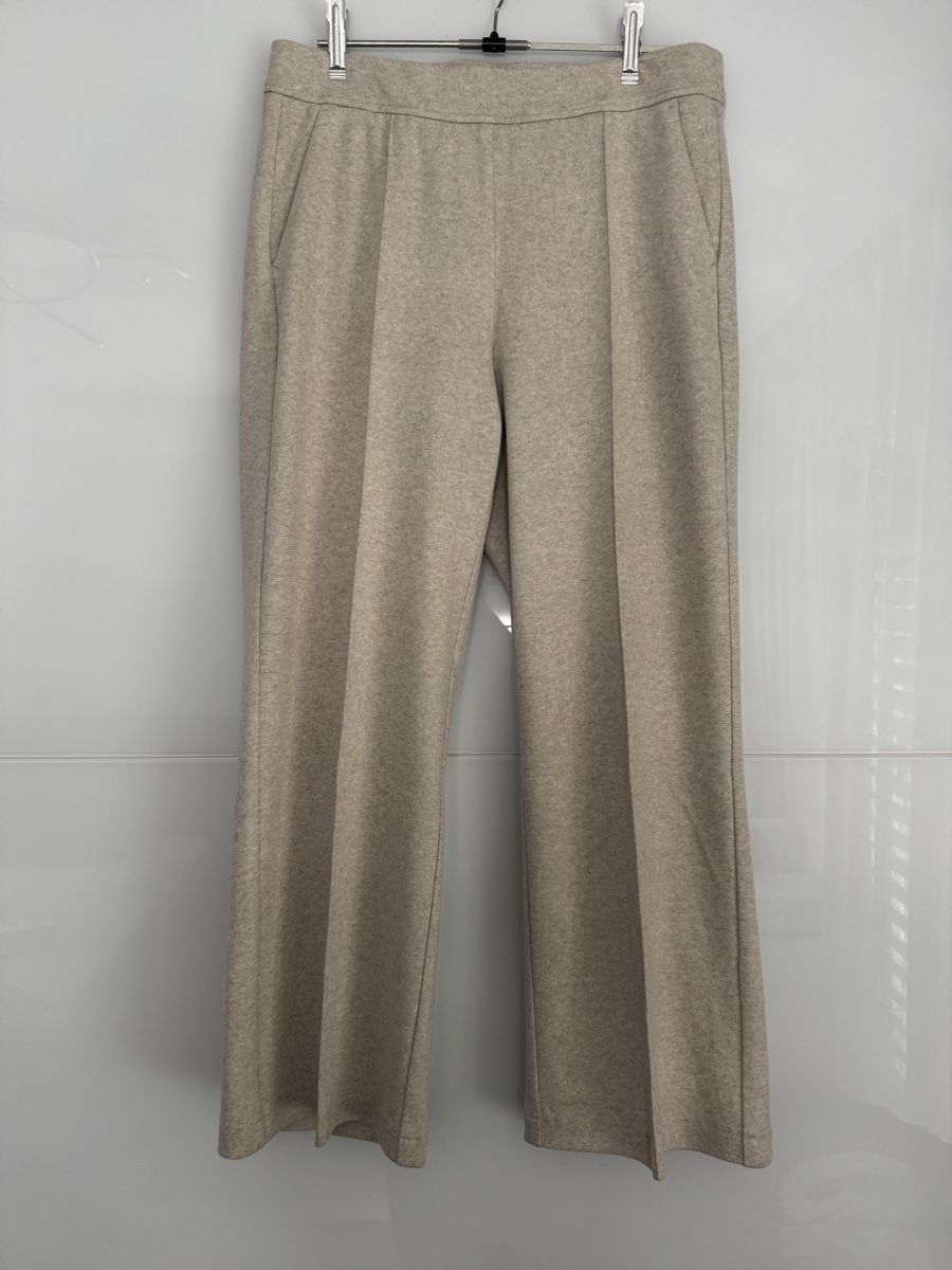 Cambio Hosen: Moderne Cambio Stoffhose/Trainerhose in beige – Gebraucht aus Grenchen von servet.t