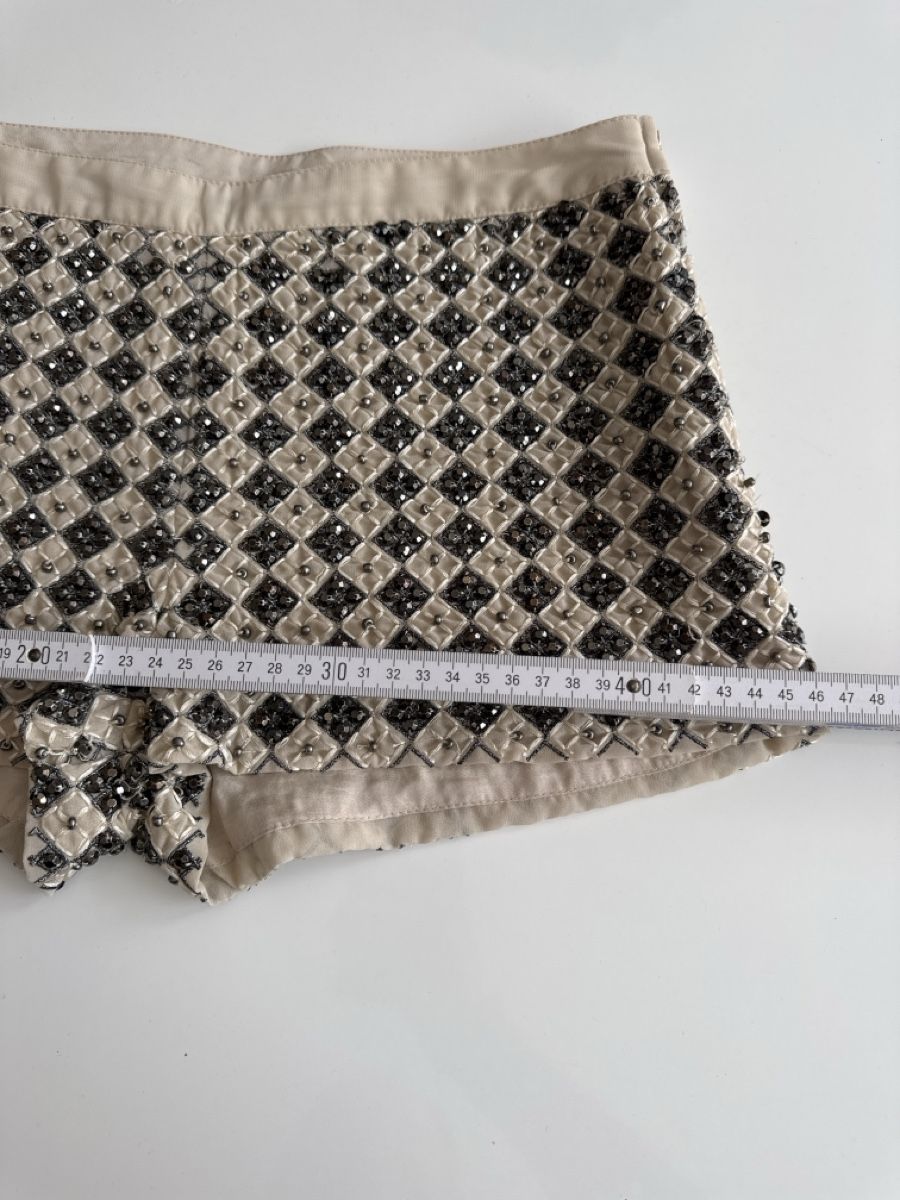 Zara Pantaloni: Shorts mit Pailetten – Usato da Rotkreuz venduto da Mini_mela33 4