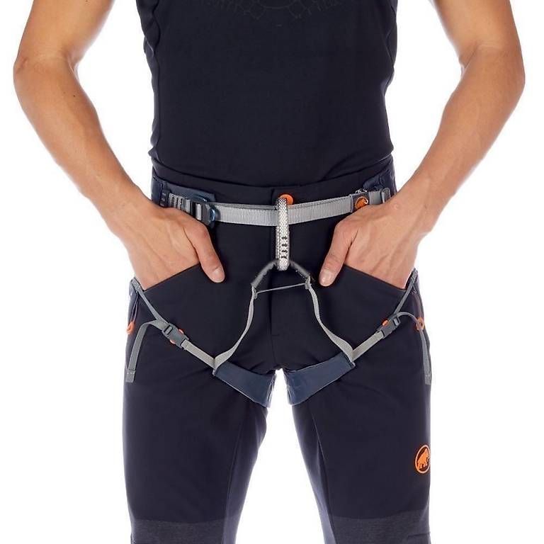 Mammut Pantaloni: Mammut Eisfeld Light Softshell Wanderhose gr 48 – Nuovo (secondo la descrizione) da Zürich venduto da Altruisti- 3
