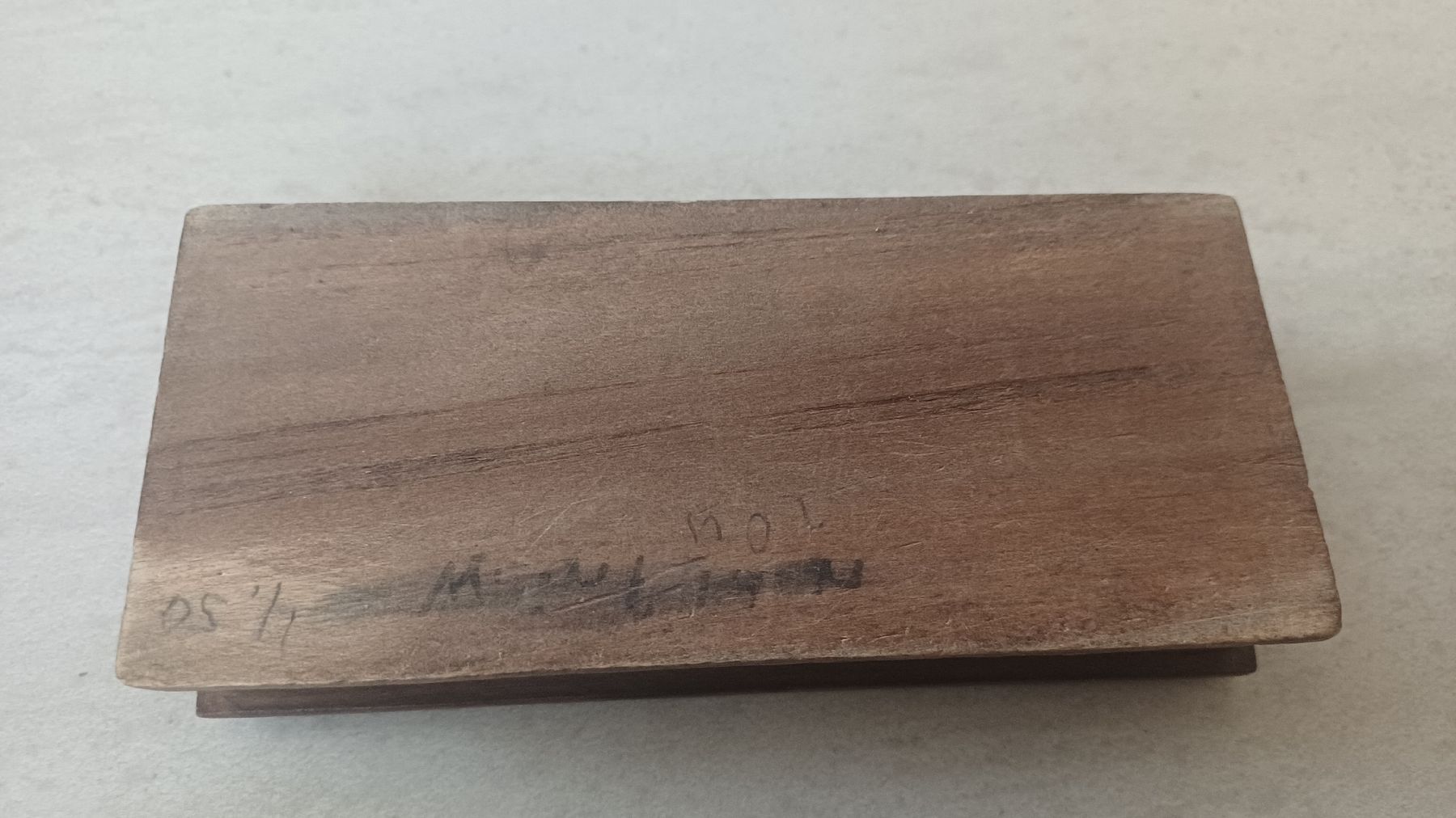 Cassapanche: Schöne antike Briefmarken Schatulle – Usato da Flawil venduto da Naphtali 3