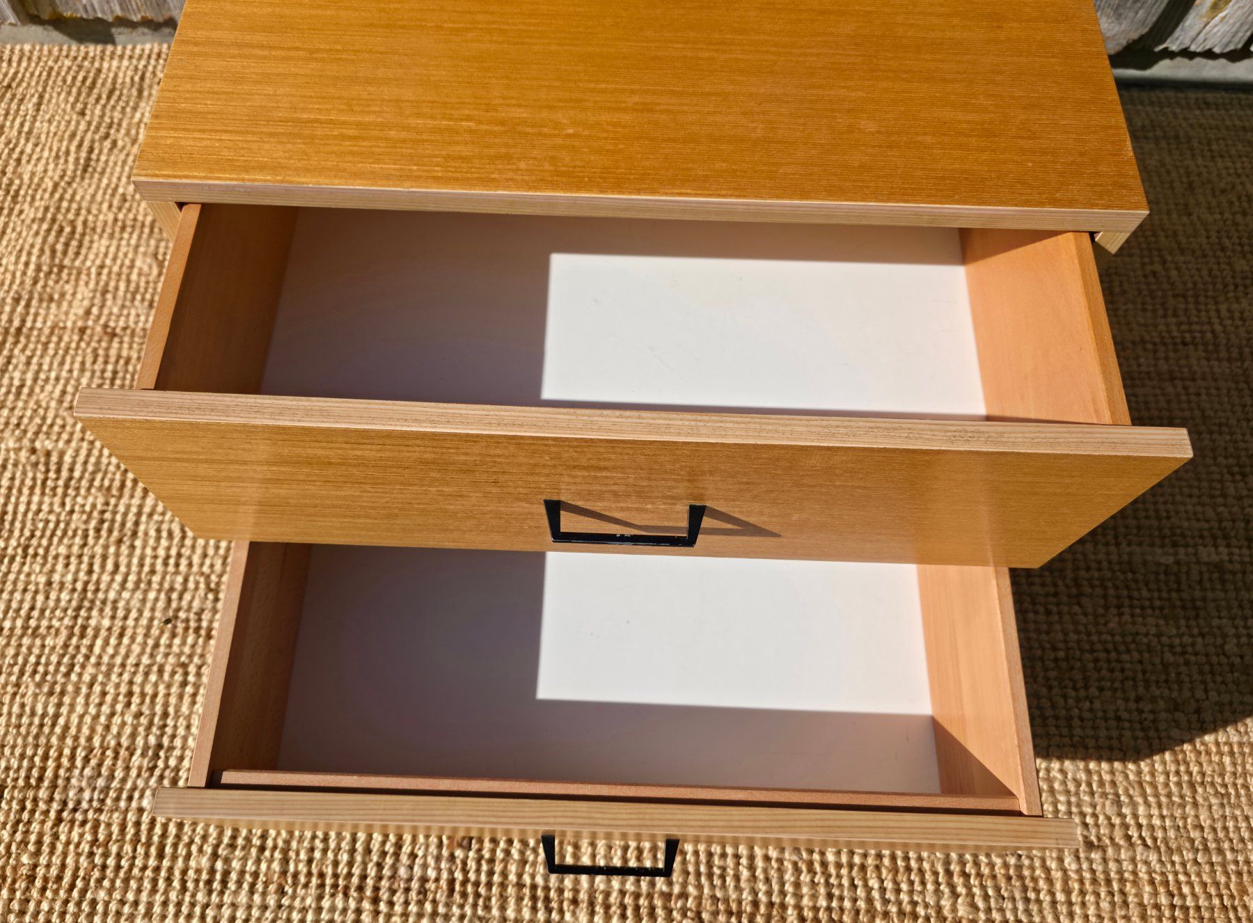 Kommoden: Mid Century Nachtisch/Mini Kommode – Gebraucht aus Haslen AI von Vintagelix 5