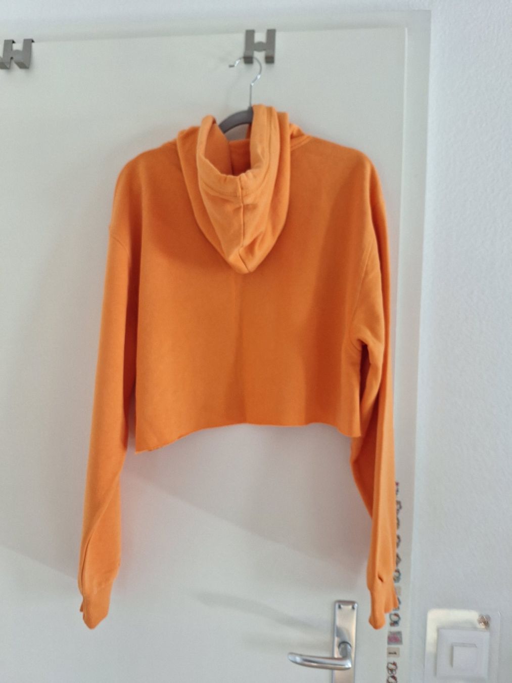 H&M Maglioni & Felpe: Kapuzenpullover H&M Divided orange Grösse M – Usato da Worb venduto da nfsolutions 1