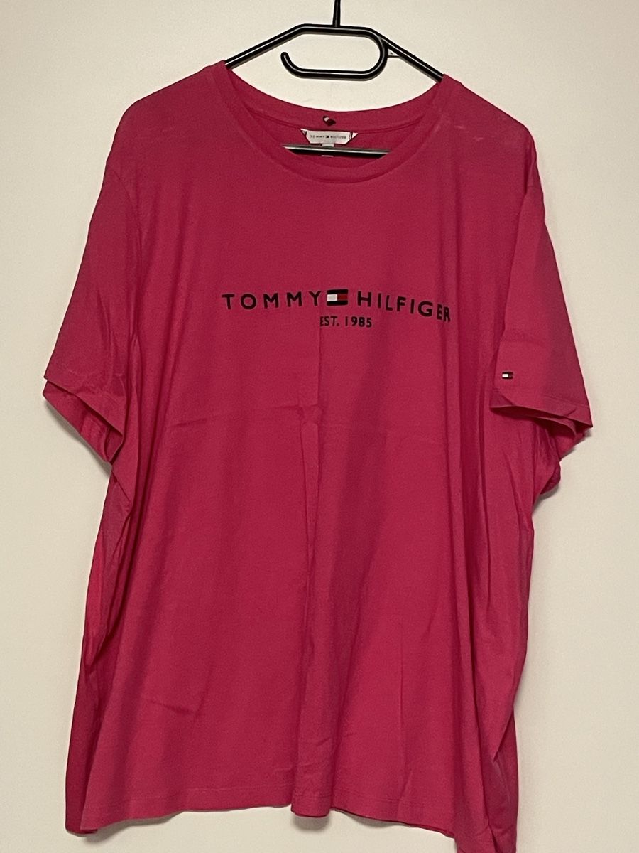 T-shirts: T-Shirt – Neuf (Voir description) à Gossau ZH par Lavinia07
