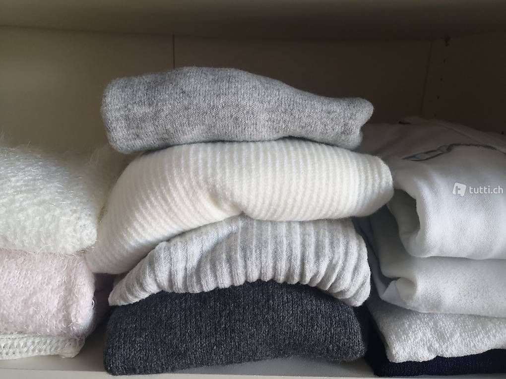 Maglioni & Felpe: Diverse Damen Pullover – Usato da Roggwil BE venduto da mirjamsel 1