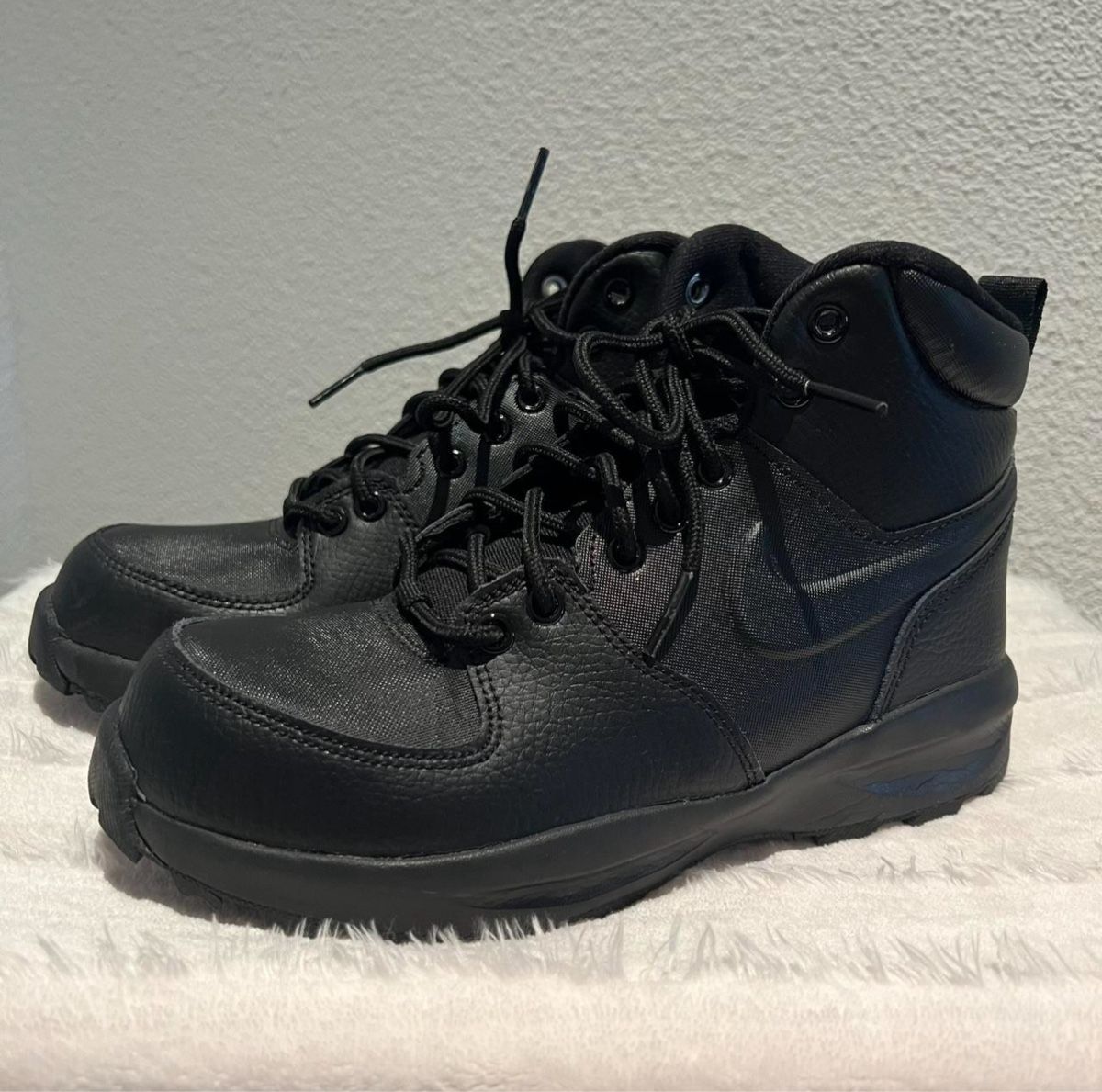 Nike Scarpe per ragazzi: Nike Manoa Leather Winterboots – Nuovo (secondo la descrizione) da Niederbipp venduto da closetbynessa 2