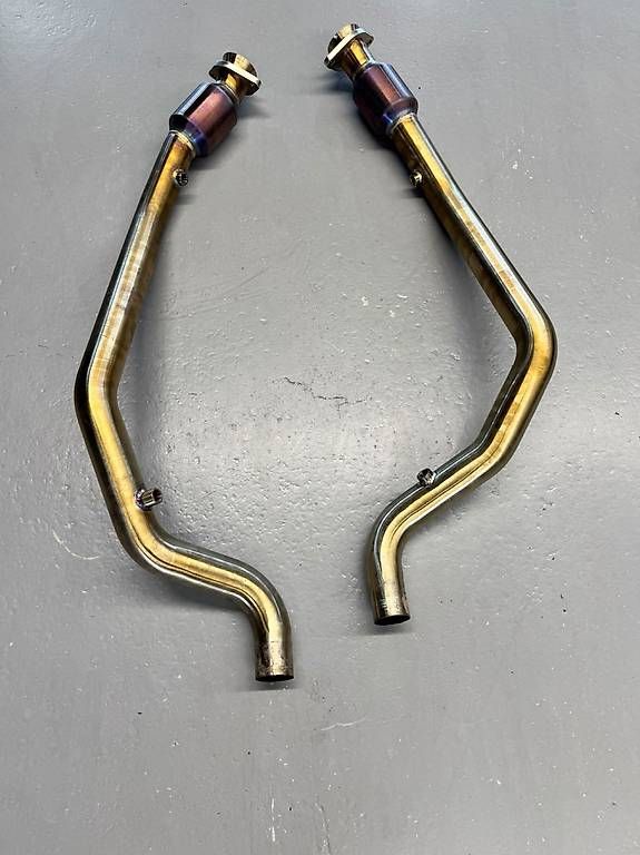 Sistemi di scarico: Land Rover Defender V8 Downpipe  – Usato da Merenschwand venduto da DeluxuryMotorsGmbH