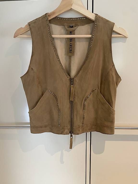 Gilets & Westen: Freaky Nation Echtleder-Weste Gr. S  neu – Neu und originalverpackt aus Rorschach von Lauraq12