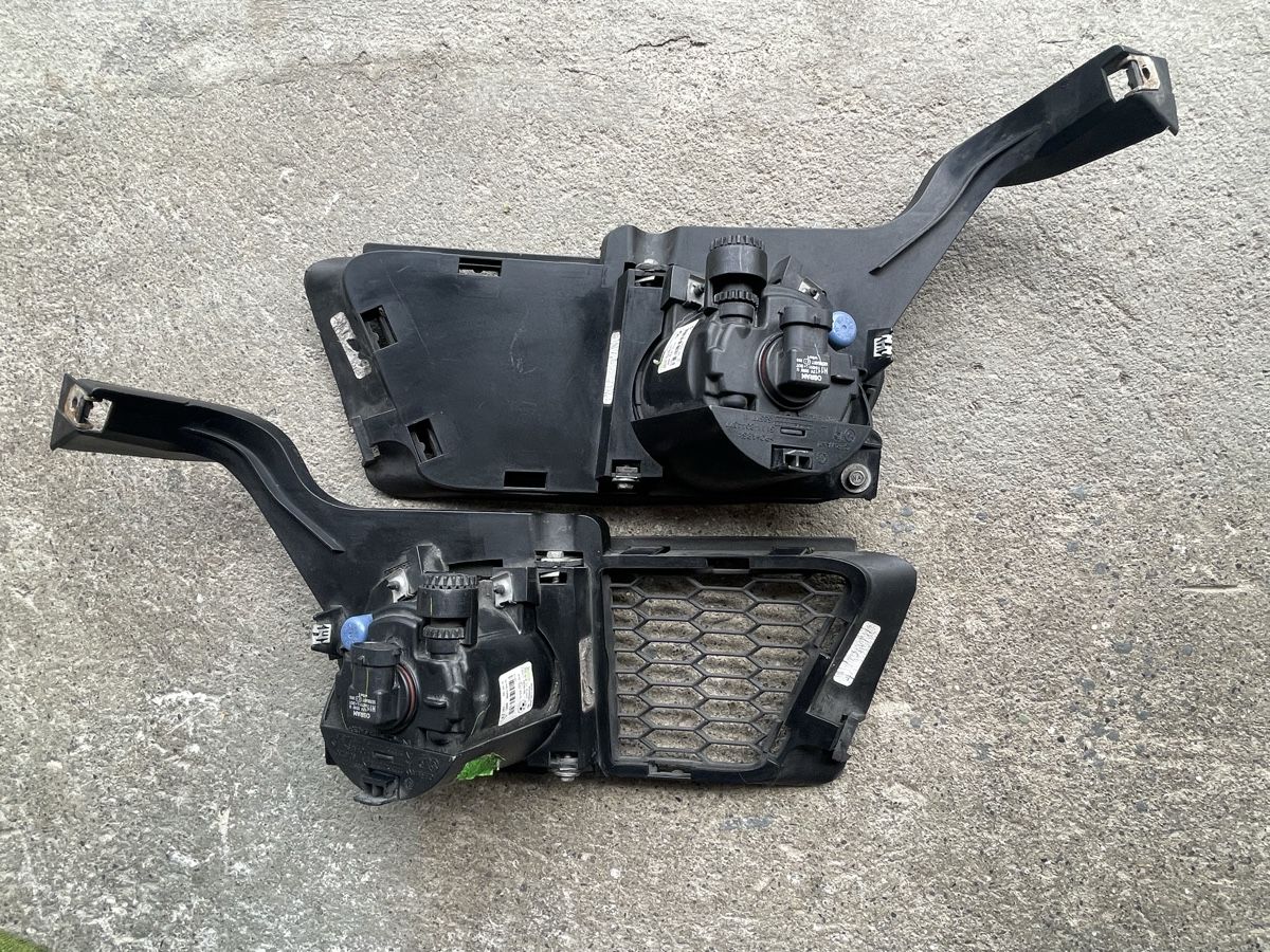 BMW Tutti pezzi di ricambio auto: 2x Phare antibrouillard avant | BMW séries 3 E90 E91 E92 E93 – Usato da Denges venduto da Ricautomotive 9