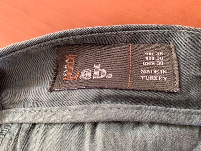 Pantaloni: Hose Lab. Gr. 38 / 30 – Usato da Oberweningen venduto da Bumblebee2 1