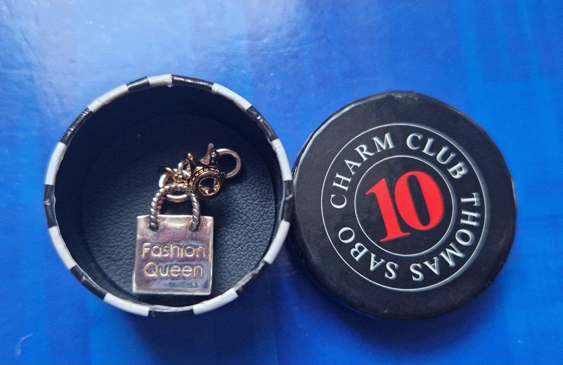 Thomas Sabo Pendentifs: Charm von Thomas Sabo – Neuf avec emballage d'origine à Wiesendangen par Stregolina 2