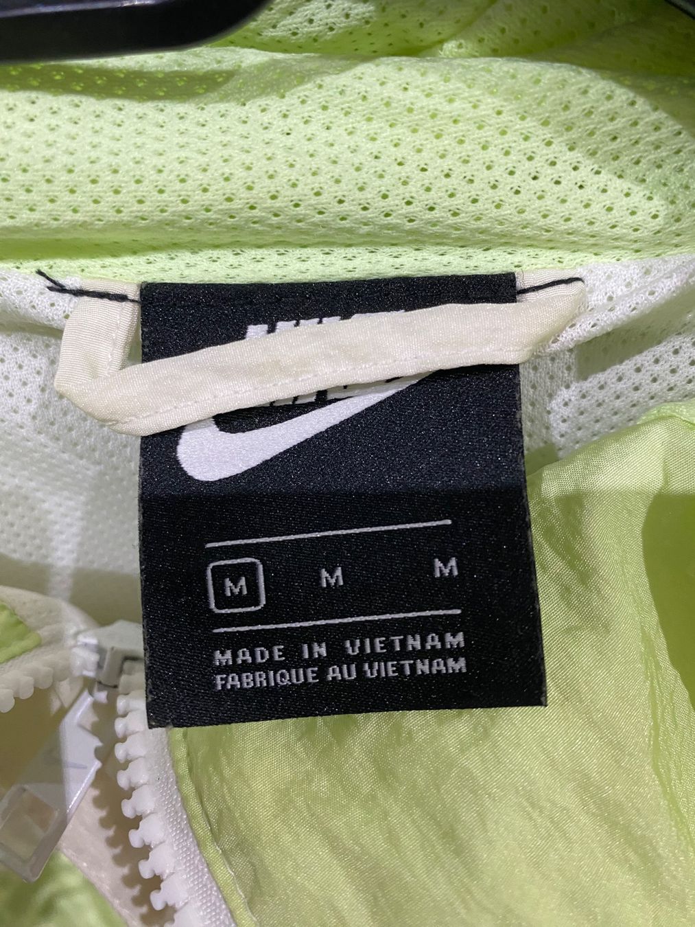 Nike Giacche: Giacca Nike uomo, taglia M – Usato da Castel San Pietro venduto da sab_lj2d 6