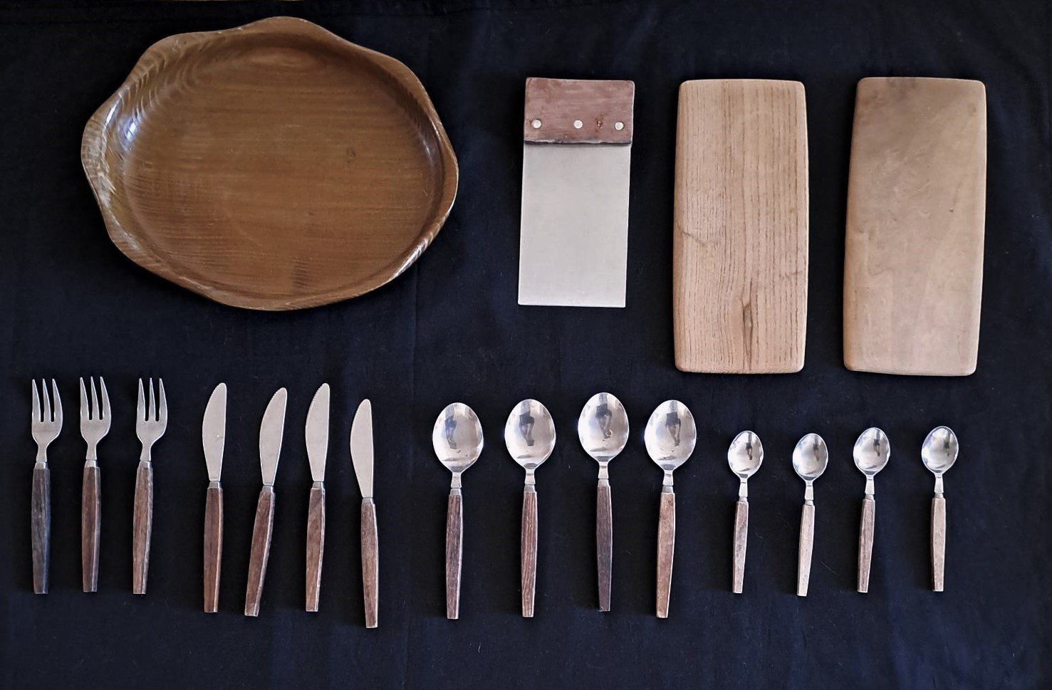 Set di posate: Holzbesteck, -teller, -schneidebretter, -käsemesser – Usato da Zürich venduto da leachim321