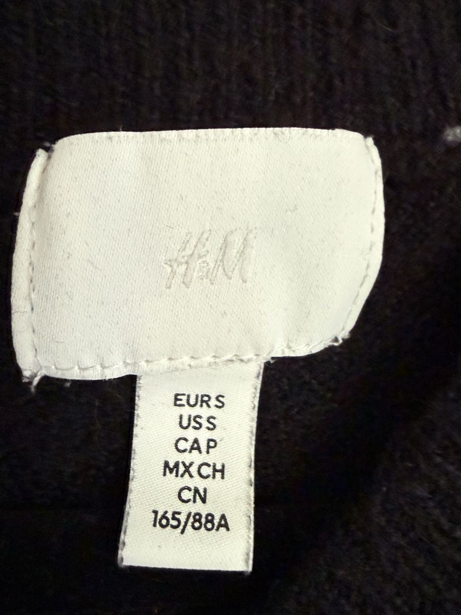 Maglioni & Felpe: H&M schwarzer Strickpullover Gr. S – weich & zeitlos – Usato da Bergdietikon venduto da jan_cvr5 1